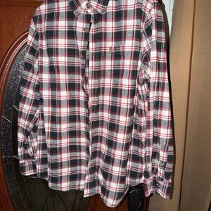 Chaps L/G Black, White & Red Plaid Long-Sleeve Button-Down Shirt. (X034